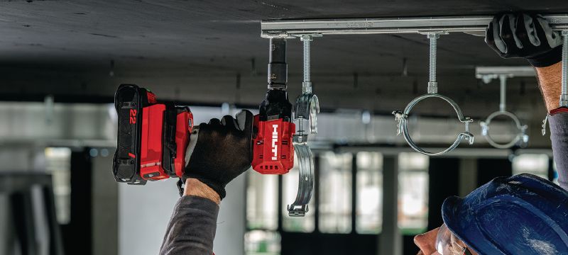 Tassello a battere in acciaio inox HST4-R Il nostro tassello a espansione cuneiforme più performante per sopportare elevati carichi statici e sismici in calcestruzzo fessurato in interni ed esterni (acciaio inox) Applicazioni 1